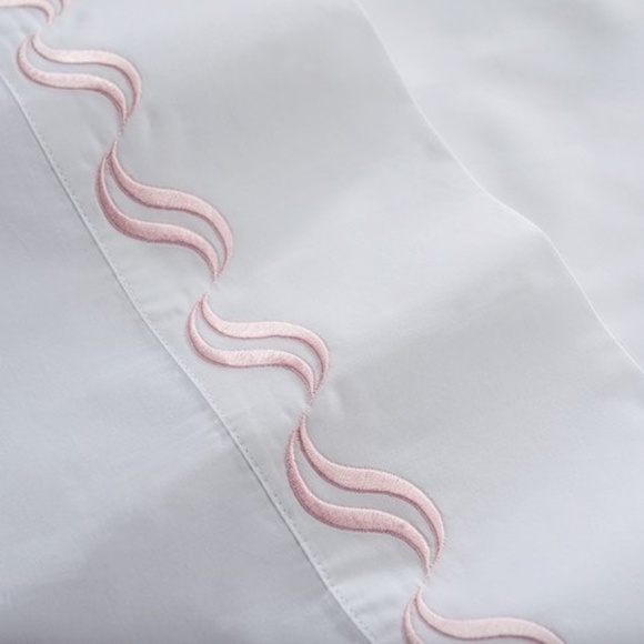 Westport Home Scroll Embroidered 100% cotton Sheet Set - Picture 2 of 7